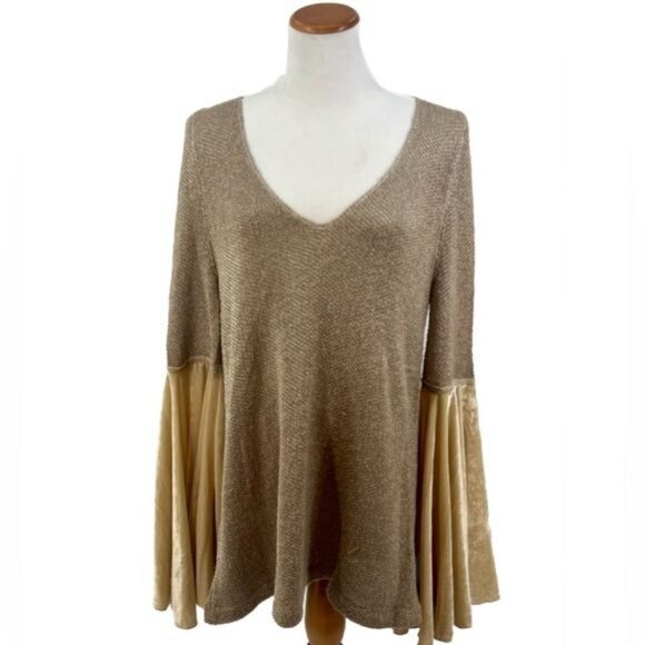 Free People Metallic Gold Threaded Large Velvet Bell Sleeved Tunic Top - Picture 5 of 14